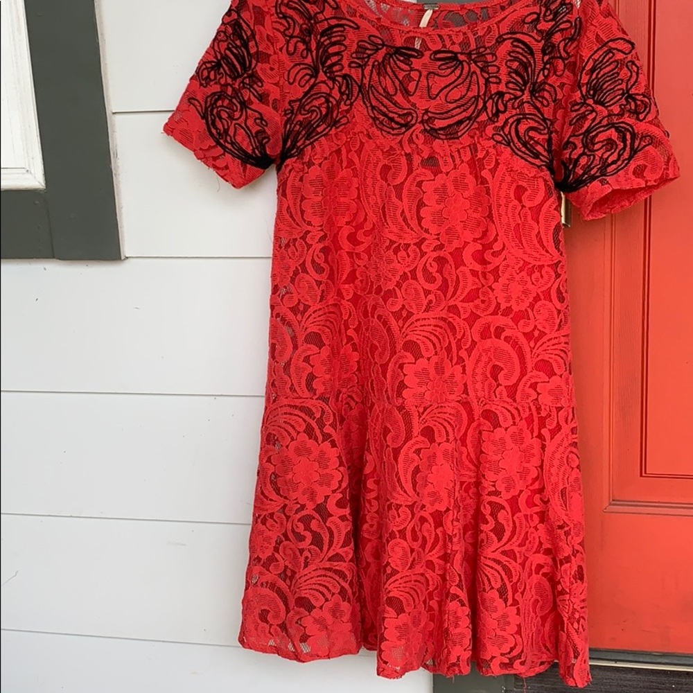 FREE PEOPLE RED LACE DRESS SIZE XS